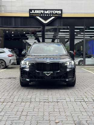 BMW-X5-2023