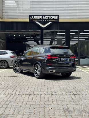 BMW-X5-2023