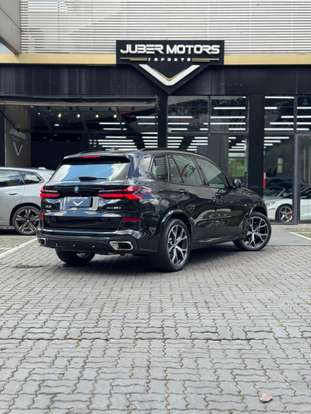 BMW-X5-2023