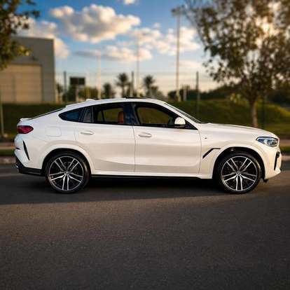 BMW-X6-2021