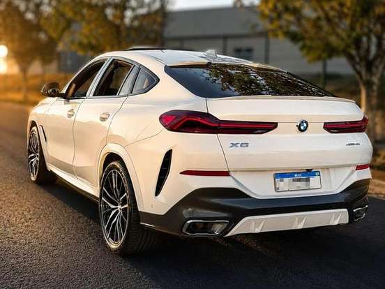 BMW-X6-3.0 TWINPOWER GASOLINA XDRIVE40I M SPORT AUTOMÁTICO BMW-X6-2021