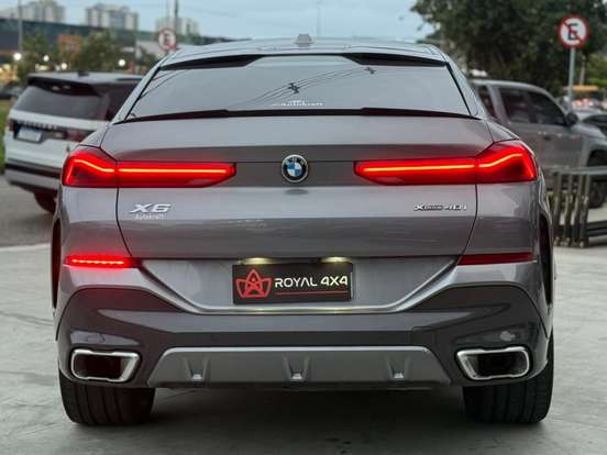 BMW-X6-2024