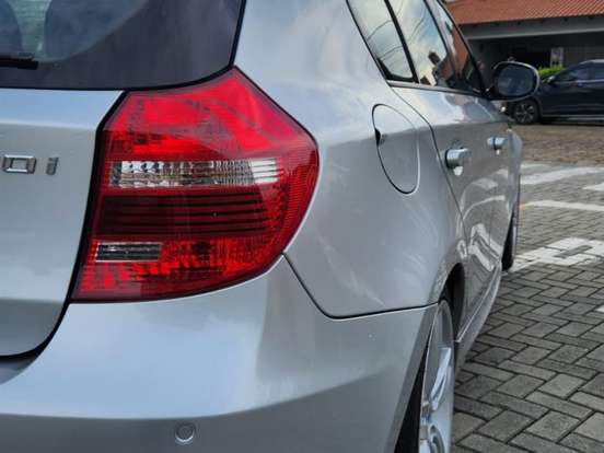 BMW-130i-3.0 SPORT HATCH 24V GASOLINA 4P AUTOMÁTICO BMW-130i-2010