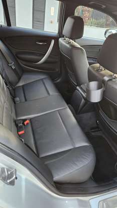 BMW-130i-2010