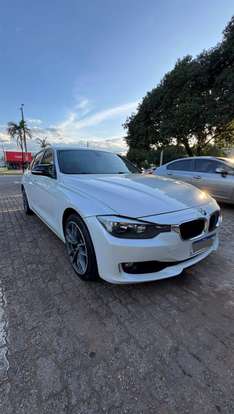 BMW-316i-2014