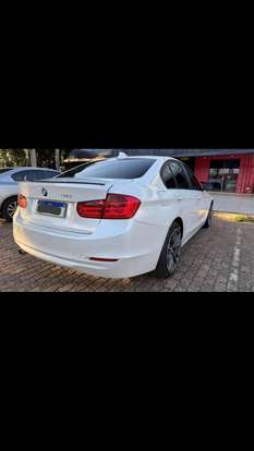 BMW-316i-2014