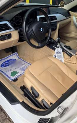 BMW-316i-2014