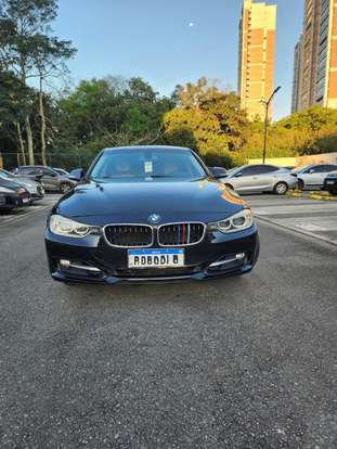 BMW-320i-2015