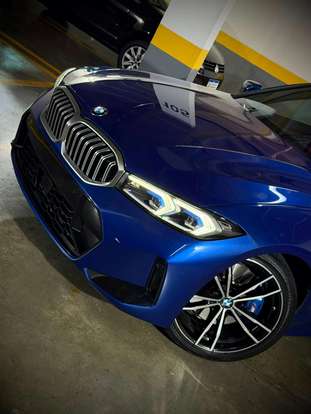 BMW-320i-2022