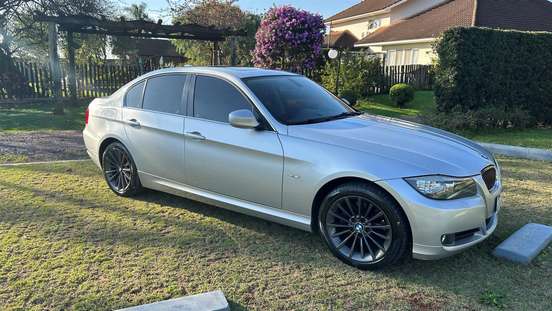 BMW-325i-2.5 SEDAN 24V GASOLINA 4P MANUAL BMW-325i-2011