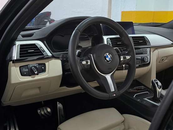 BMW-328i-2.0 M SPORT 16V ACTIVEFLEX 4P AUTOMÁTICO BMW-328i-2017