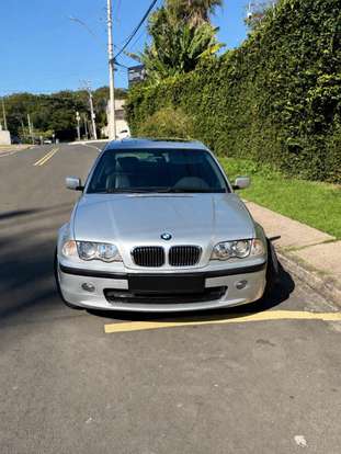 BMW-330i-2000