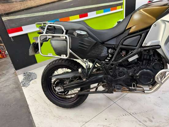 BMW-F 800 GS ADVENTURE BMW-F 800 GS ADVENTURE-2014