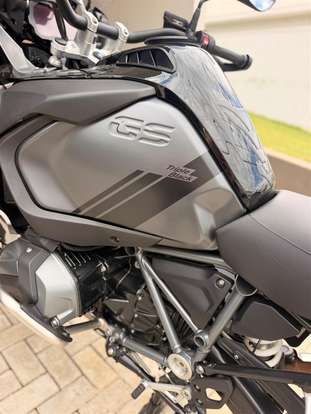 BMW-R 1250 GS ADVENTURE PREMIUM TRIPLE BLACK-2023
