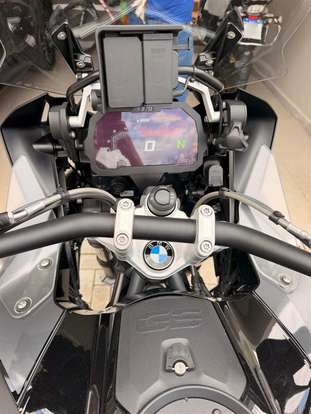BMW-R 1250 GS ADVENTURE PREMIUM TRIPLE BLACK-2023