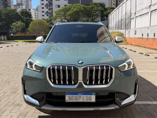 BMW-X1-2.0 16V TURBO GASOLINA SDRIVE20I X-LINE STEPTRONIC BMW-X1-2023