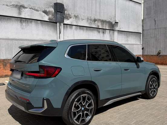 BMW-X1-2.0 16V TURBO GASOLINA SDRIVE20I X-LINE STEPTRONIC BMW-X1-2023