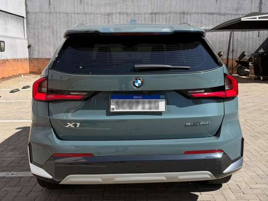 BMW-X1-2.0 16V TURBO GASOLINA SDRIVE20I X-LINE STEPTRONIC BMW-X1-2023