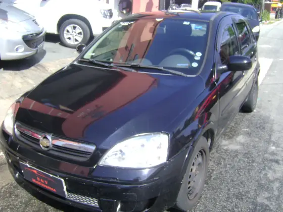 CHEVROLET CORSA 1.4 MPFI PREMIUM 8V FLEX 4P MANUAL CHEVROLET CORSA 1.4 MPFI PREMIUM 8V FLEX 4P MANUAL