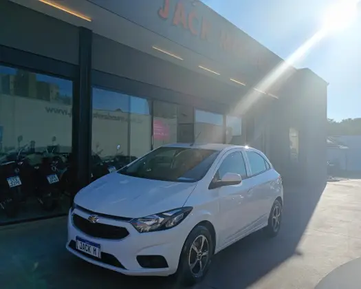 CHEVROLET ONIX 1.0 MPFI LT 8V FLEX 4P MANUAL CHEVROLET ONIX 1.0 MPFI LT 8V FLEX 4P MANUAL