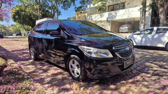 CHEVROLET ONIX 1.0 MPFI LT 8V FLEX 4P MANUAL