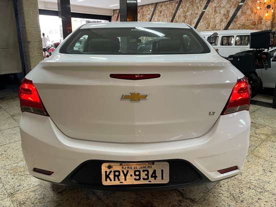 CHEVROLET-PRISMA-2018