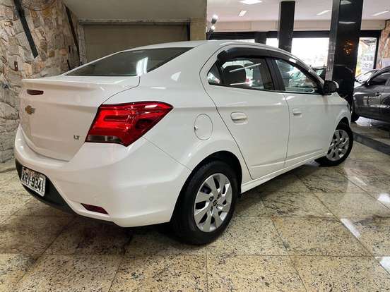 CHEVROLET-PRISMA-1.4 MPFI LT 8V FLEX 4P AUTOMÁTICO CHEVROLET-PRISMA-2018