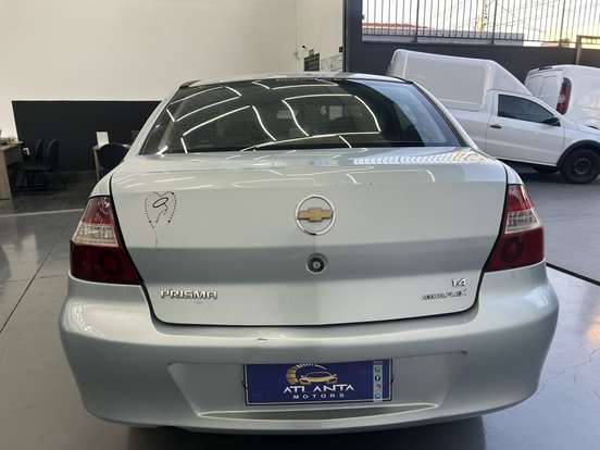 CHEVROLET-PRISMA-2009