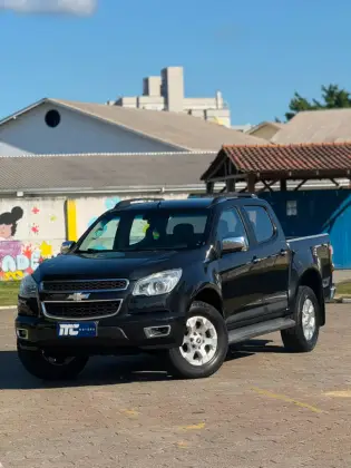CHEVROLET S10 2.4 LTZ 4X2 CD 8V FLEX 4P MANUAL CHEVROLET S10 2.4 LTZ 4X2 CD 8V FLEX 4P MANUAL