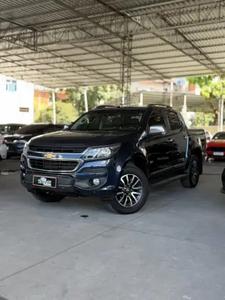 CHEVROLET S10 2.8 HIGH COUNTRY 4X4 CD 16V TURBO DIESEL 4P AUTOMÁTICO CHEVROLET S10 2.8 HIGH COUNTRY 4X4 CD 16V TURBO DIESEL 4P AUTOMÁTICO