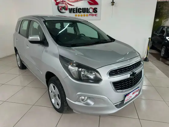 CHEVROLET SPIN 1.8 LS 8V FLEX 4P MANUAL CHEVROLET SPIN 1.8 LS 8V FLEX 4P MANUAL