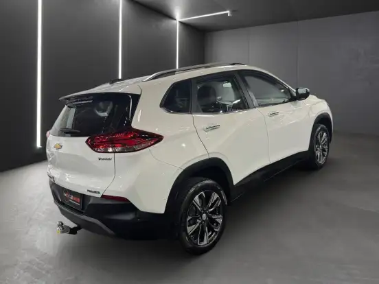 CHEVROLET-TRACKER-2022