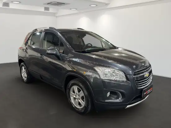 CHEVROLET-TRACKER-2016