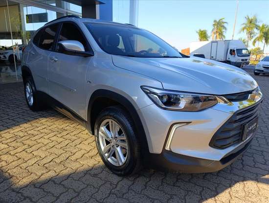 CHEVROLET-TRACKER-2022