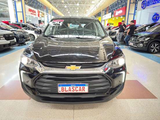CHEVROLET-TRACKER-2023