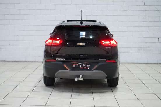 CHEVROLET-TRACKER-2023