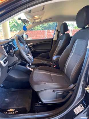 CHEVROLET-TRACKER-2023