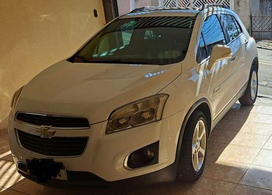 CHEVROLET-TRACKER-2014