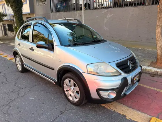 CITROËN C3 1.4 I XTR 8V FLEX 4P MANUAL CITROËN C3 1.4 I XTR 8V FLEX 4P MANUAL