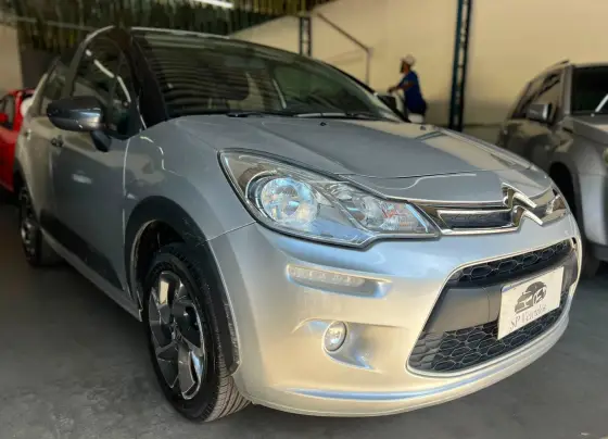 CITROËN C3 1.6 VTI 120 FLEX URBAN TRAIL EAT6 CITROËN C3 1.6 VTI 120 FLEX URBAN TRAIL EAT6