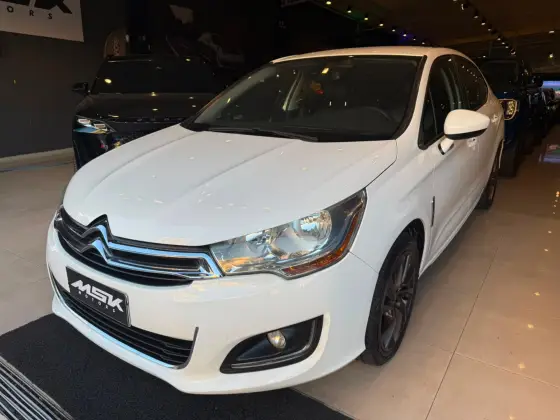 CITROËN C4 LOUNGE 2.0 MPFI TENDANCE 16V FLEX 4P AUTOMÁTICO CITROËN C4 LOUNGE 2.0 MPFI TENDANCE 16V FLEX 4P AUTOMÁTICO