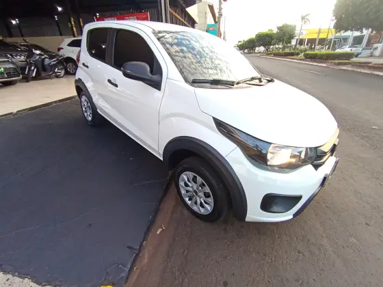 FIAT MOBI 1.0 EVO FLEX LIKE. MANUAL