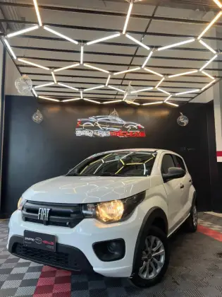 FIAT MOBI 1.0 EVO FLEX LIKE. MANUAL FIAT MOBI 1.0 EVO FLEX LIKE. MANUAL