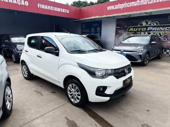 FIAT MOBI 1.0 EVO FLEX LIKE. MANUAL FIAT MOBI 1.0 EVO FLEX LIKE. MANUAL