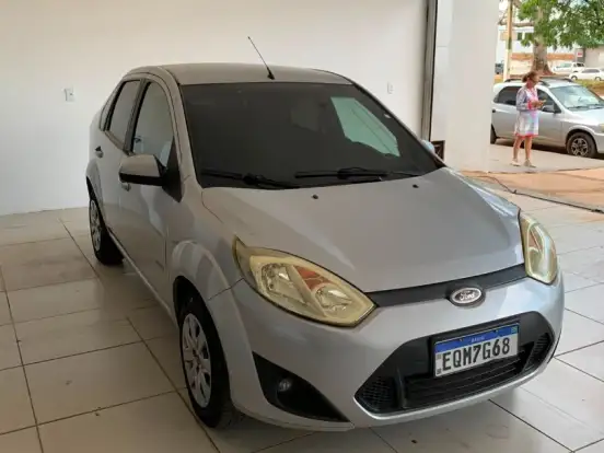 FIAT-PALIO-1.6 MPI ESSENCE 16V FLEX 4P AUTOMATIZADO FIAT-PALIO-2013
