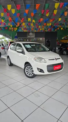 FIAT PALIO 1.6 MPI ESSENCE 16V FLEX 4P MANUAL