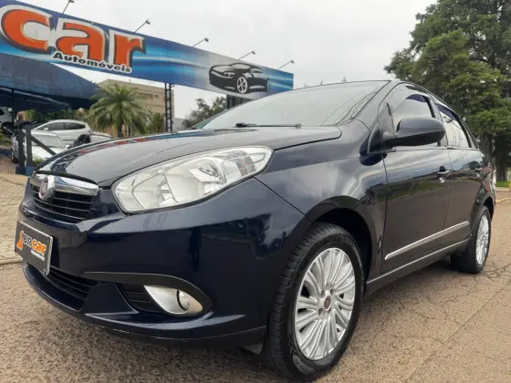 FIAT SIENA 1.6 MPI ESSENCE 16V FLEX 4P MANUAL FIAT SIENA 1.6 MPI ESSENCE 16V FLEX 4P MANUAL