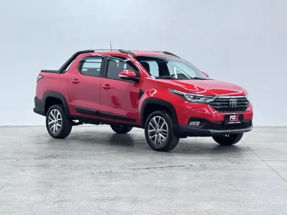FIAT STRADA 1.3 FIREFLY FLEX VOLCANO CD CVT FIAT STRADA 1.3 FIREFLY FLEX VOLCANO CD CVT