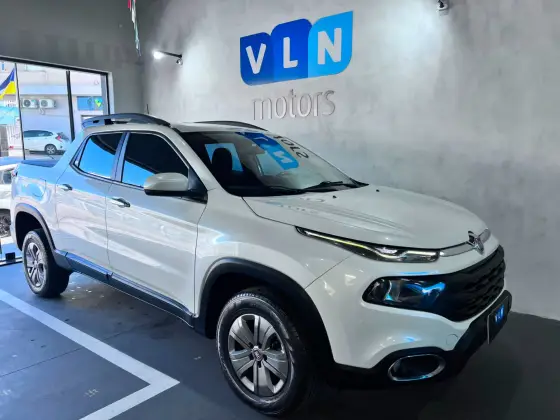 FIAT TORO 1.8 16V EVO FLEX FREEDOM AT6 FIAT TORO 1.8 16V EVO FLEX FREEDOM AT6