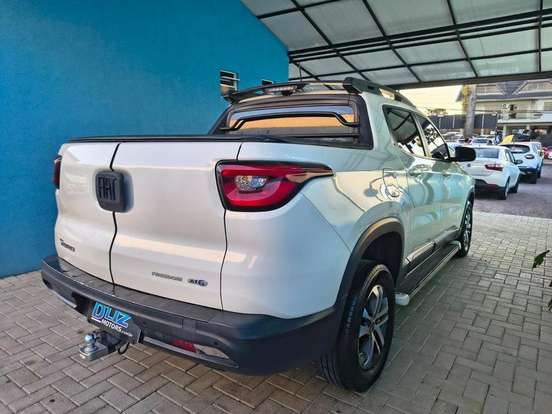 FIAT-TORO-1.8 16V EVO FLEX FREEDOM AT6 FIAT-TORO-2016